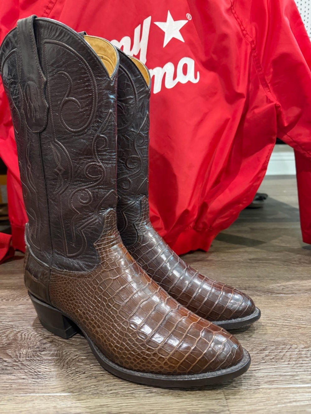 Mens brown alligator boots